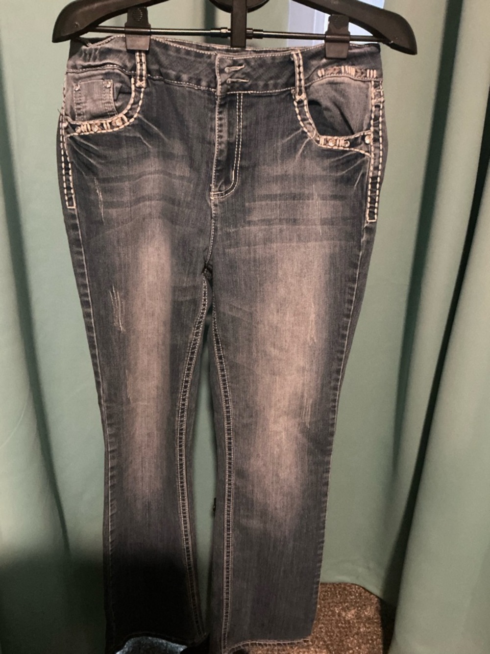 Ladies Sz 16 Cato Women's Faded Dark Blue Boot Cut   Very embellished jeans